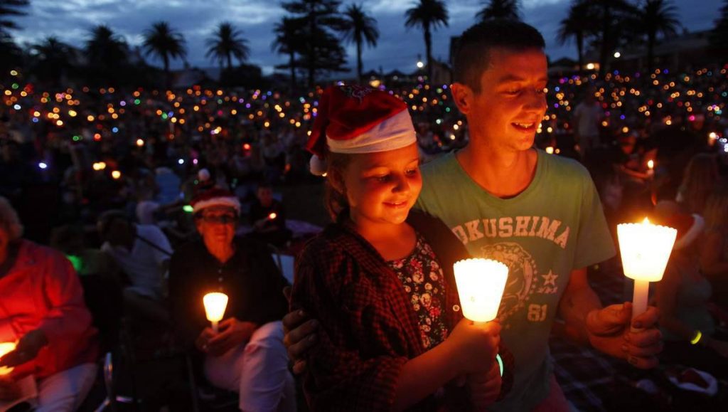 carols-by-candlelight