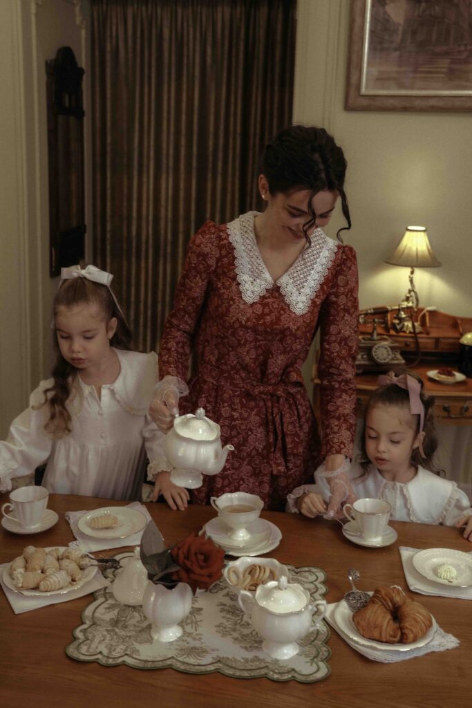 Uardi Home, проект в сердце старого города Владикавказа. Текстиль, посуда, подарки. 