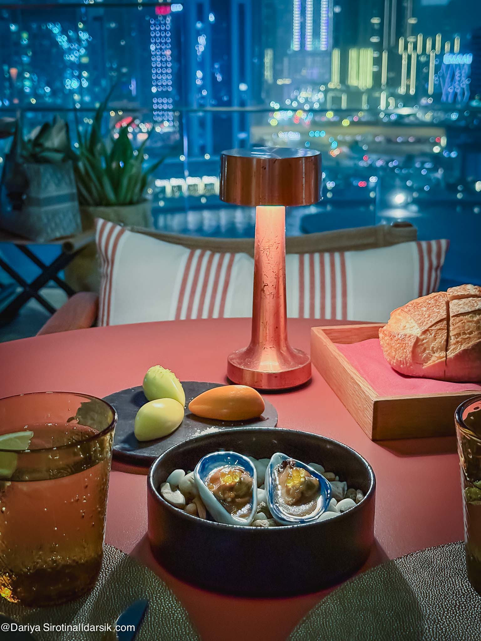 Закуски в ресторане Jara by Martín Berasategui в Дубае