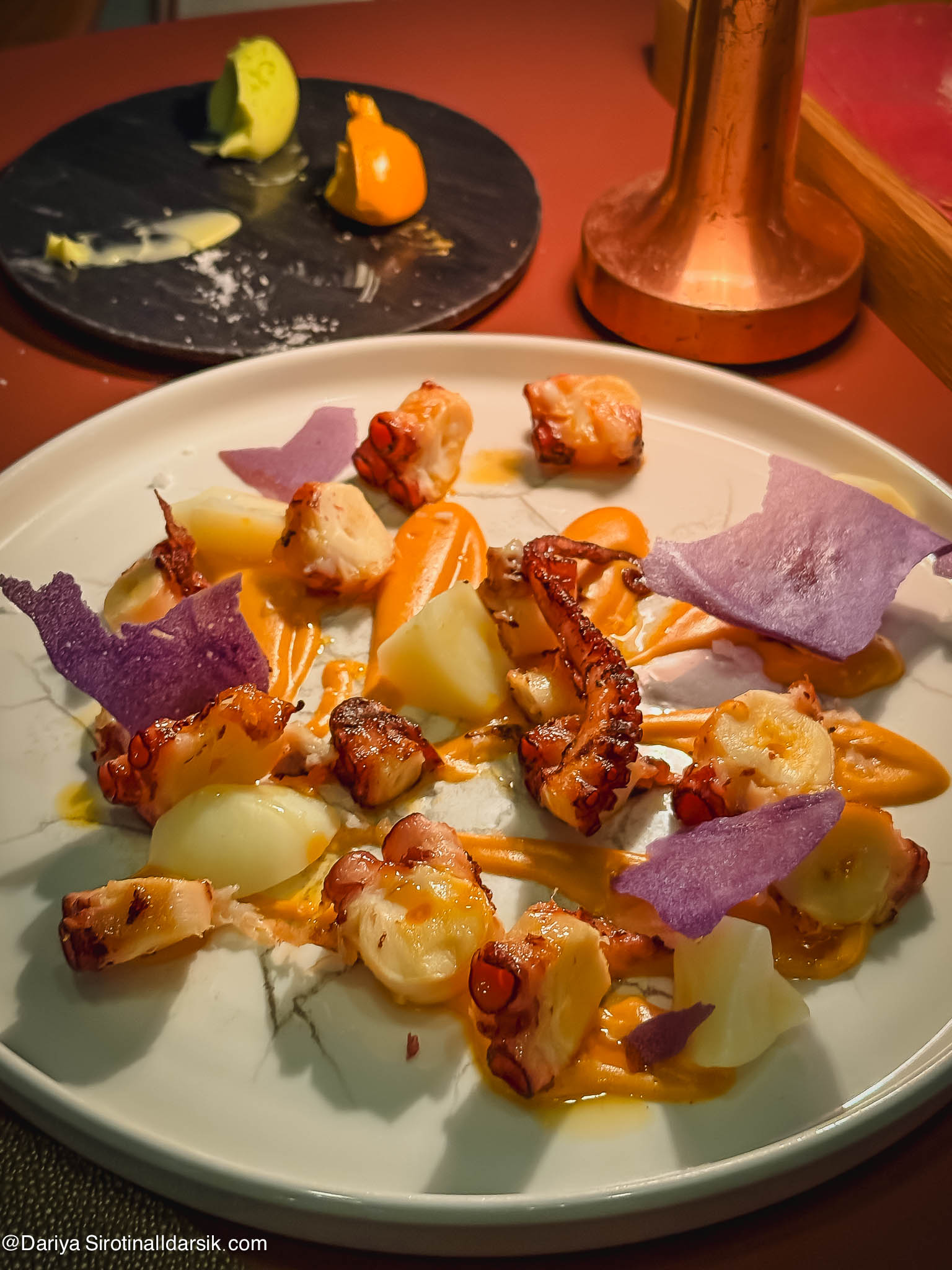 Осьминог в ресторане Jara by Martín Berasategui в Дубае