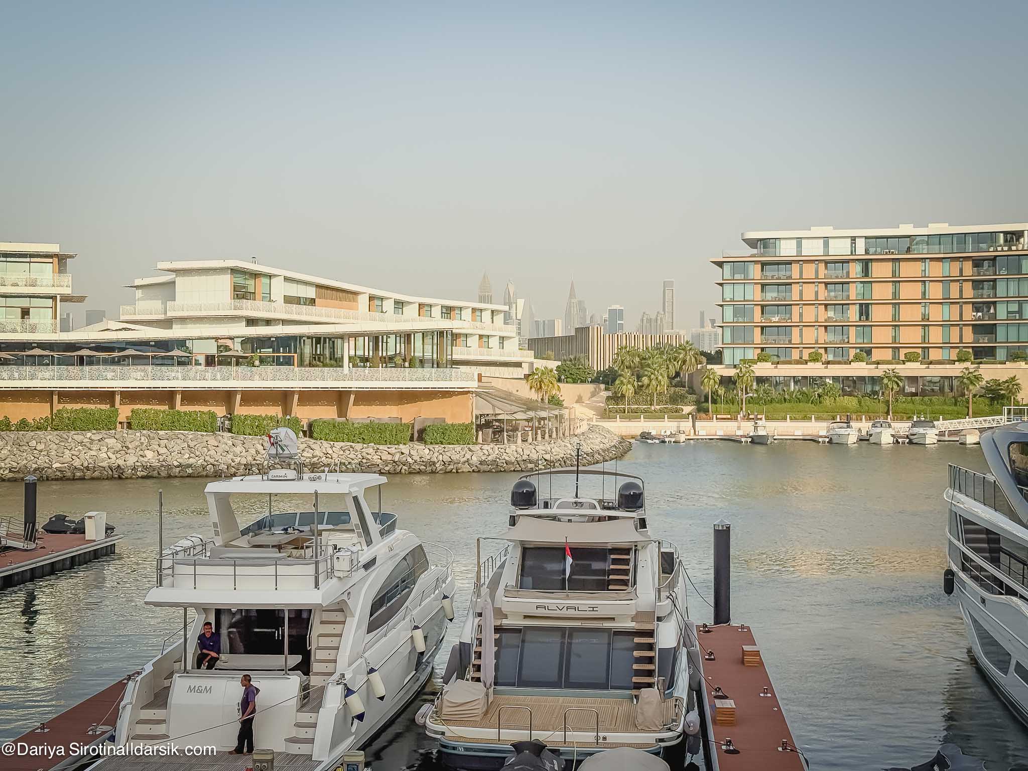 Яхт-клуб в отеле Bvlgari Dubai