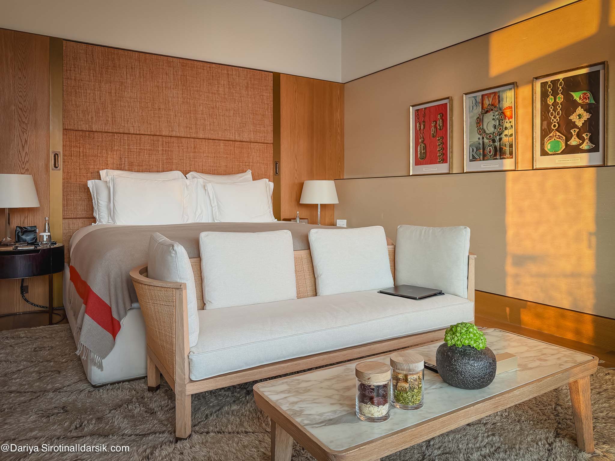 Номер в Bvlgari Dubai с видом на море