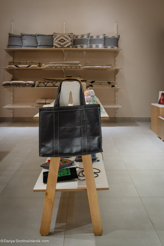 ковры Aysanem Нукус ручная работа