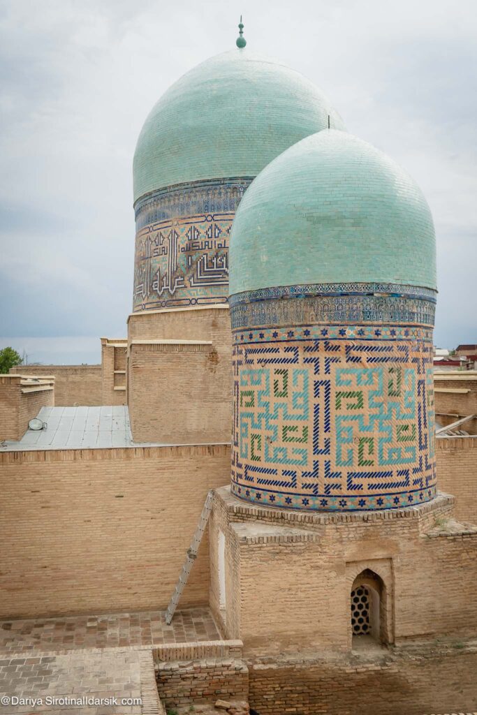 Узбекистан Дарья Сиротина авторские туры и маршруты - вид на Шахи-Зинду в Самарканде